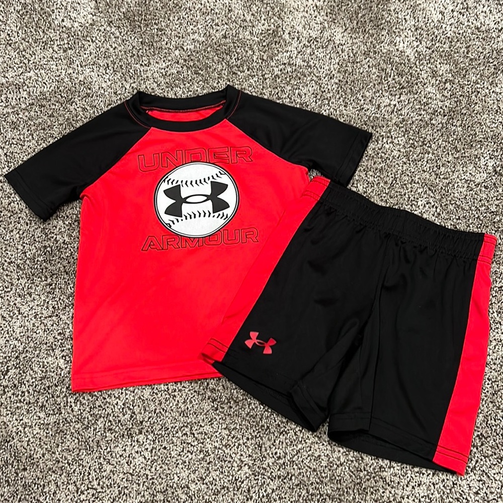 Boys Under Armour shorts set